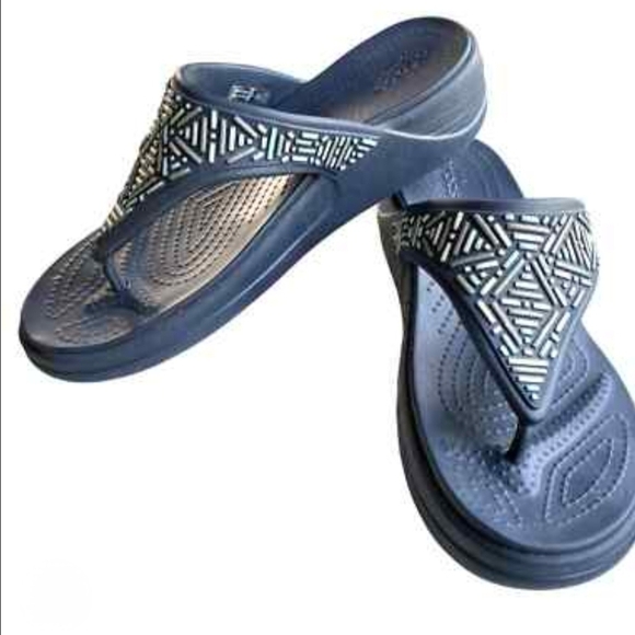 Crocs Monterey Beaded Wedge Navy Blue Dual Comfort Flip Sandal Women's size 7 - Picture 5 of 10